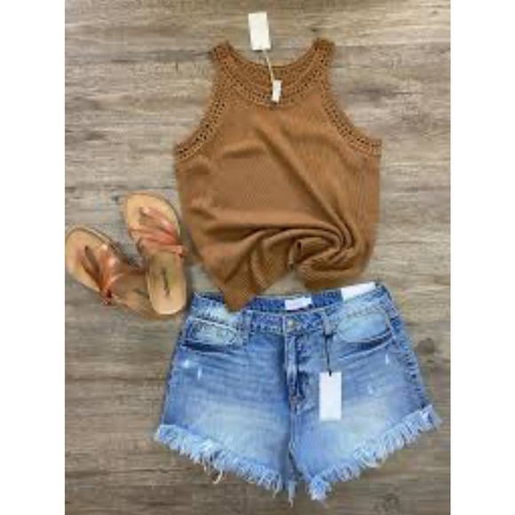 Wishlist Women's Acrylic Sleeveless Ribbed Crochet Tank Sweater Size L Brown NWT - Picture 2 of 9